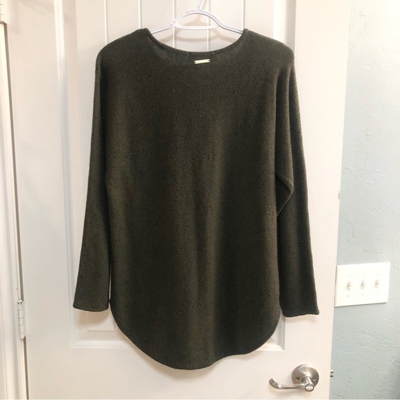 Michael Kors Olive Green Knit Sweater Size Small - Picture 2 of 4